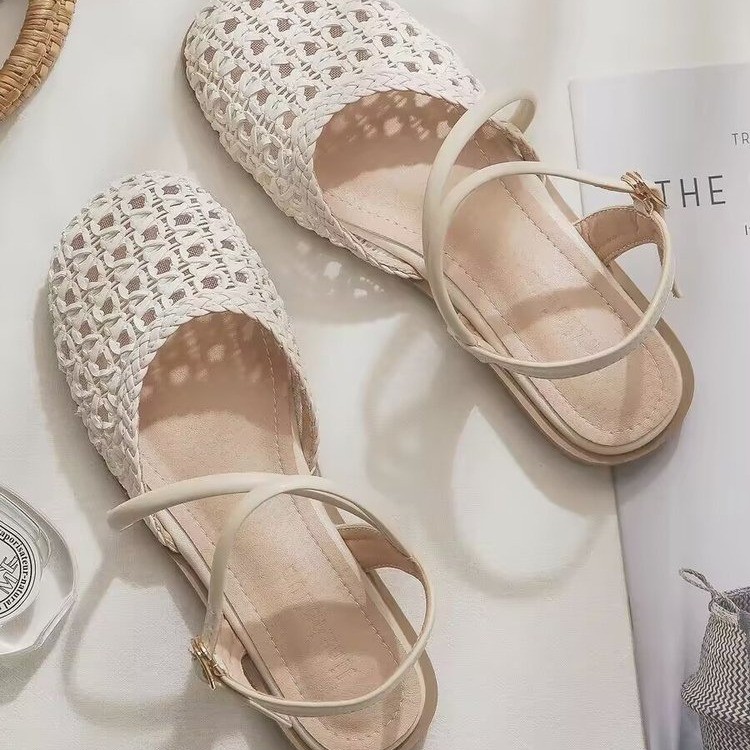 French-style Closed-toe Sandal - Women Fashion Outfits ulasan dan harga