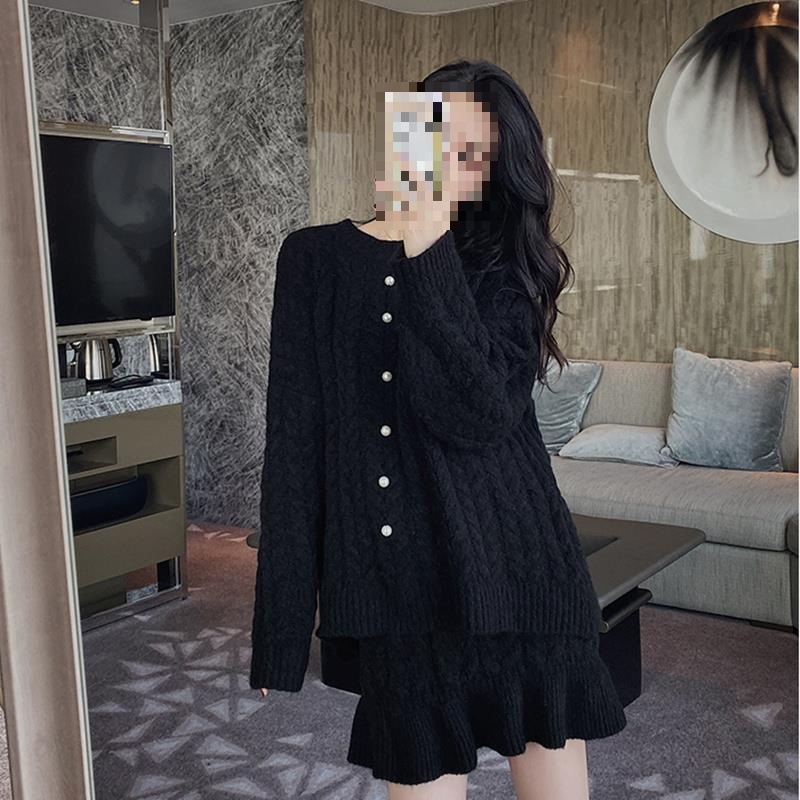 PremiumKoreanWinterStyle Set T - Women Fashion Outfits ulasan dan harga