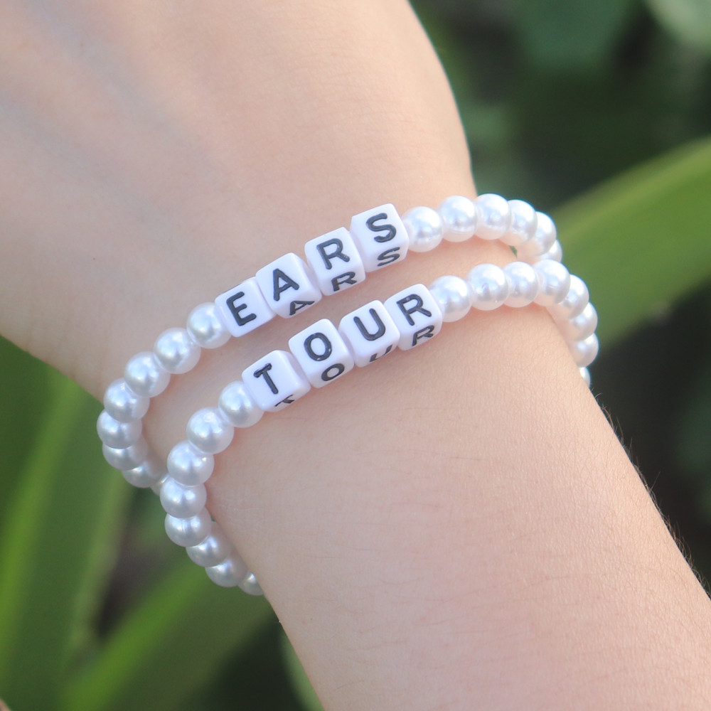 Reputation Singer Taylor Brace - Women Fashion Now ulasan dan harga